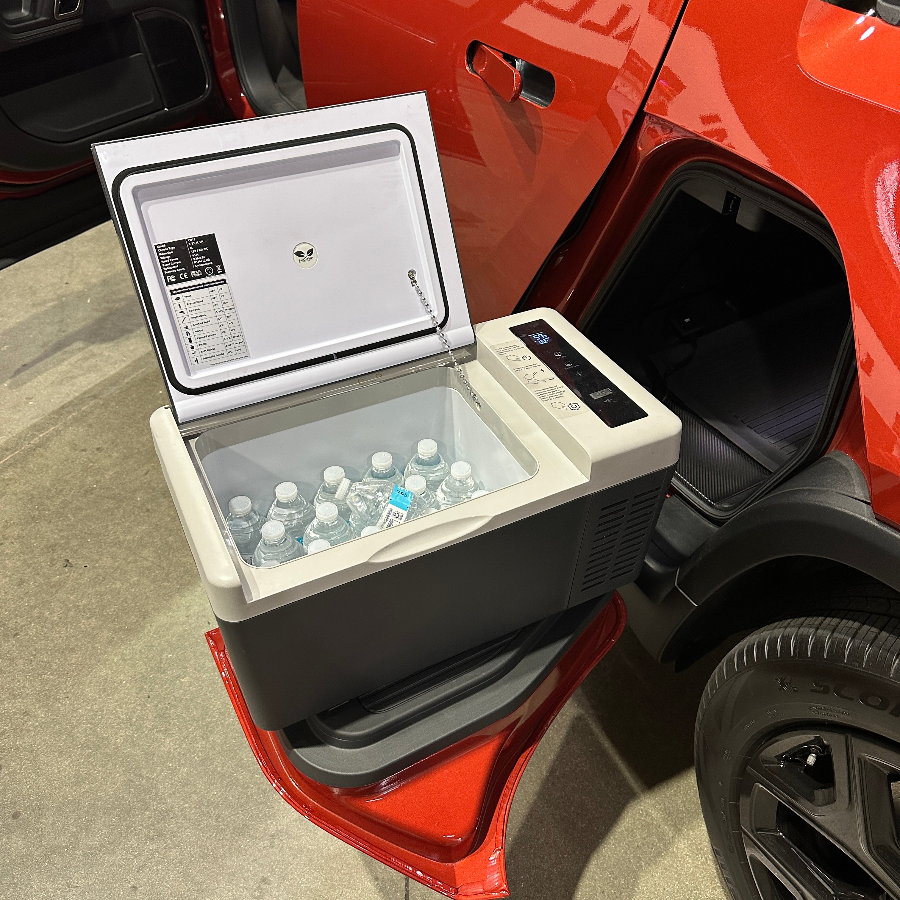 Refrigerator / Freezer - Fits In R1T Gear Tunnel or (20 Quart