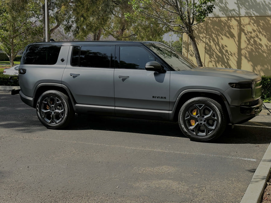 VINYL SPOKES COVERS FOR RIVIAN'S 21